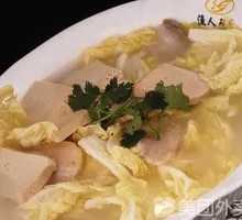 Braised Pork Belly with Chinese Cabbage, Tofu, and Vermicelli