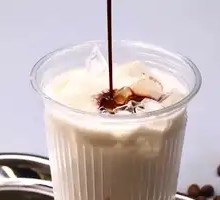 Magnolia Swirl Latte