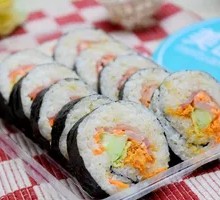 Salad Tuna Rice Roll