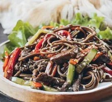 Zucchini Stir-Fry Noodles with Pork