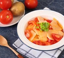 Tomato and Potato Stir-fry
