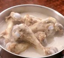 Nutritious Bone Soup