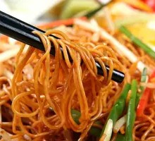 Vegetable and Pork Noodle Stir-fry