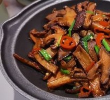 Stir-Fried Three Mushrooms