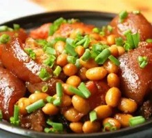 Braised Pig Trotters in Brown Sauce