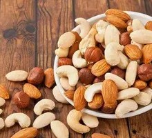 Cashew and Peanut Salad