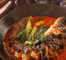 Hooked Fish with Cucumber Stew