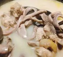 Appetizing Pork Tripe Hot Pot