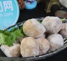 Beef tendon meatballs