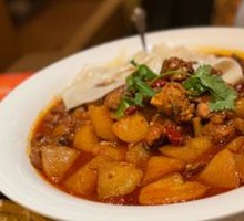 Xinjiang Shawan Big Pot Chicken