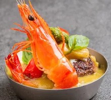 Shrimp Green Curry Burger Meat