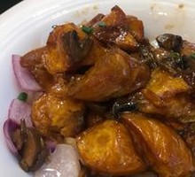 Mountain Yam and Mushroom Stir-fry