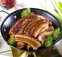 Black Chicken Soup with Pork and Rice