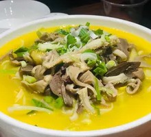 Sour Soup with Beef Offal