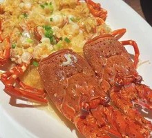 Stir-Fried Small Lobster with Ginger and Scallion