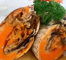 Signature Steamed Drunk Crab