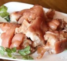 Salted Braised Pig Trotters