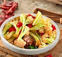 Spicy Cauliflower in Hot Pot