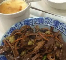 Farming-style Preserved Pork with Dried Bamboo Shoots