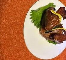 Mountain Delicacy Crispy Young Pigeon
