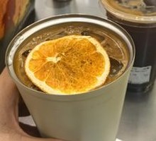 Orange Iced Tea Latte