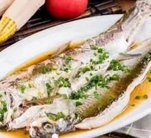 White Silk Fish