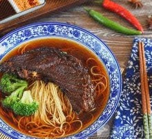 Secret-Recipe Smoked Fish Noodles