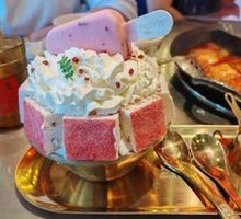 红丝绒牛乳冰