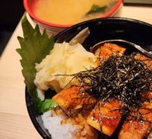 Tuna Maki Sushi