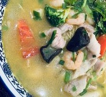 Three Delicacies Noodle Soup