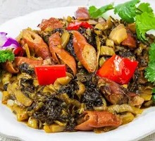 Sour Cabbage and Intestines