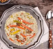 Red Date and Green Raisin Pilaf