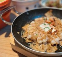 Signature Garlic Shrimp