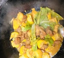 Northeastern Pork Rib and Chicken Claw Stew