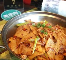 Spicy Potatoes in Dry Pot
