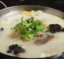 Sour Cabbage Pork Intestines and Lungs