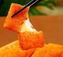 Golden Crispy Fried Rice Cake