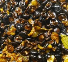 Money Mushroom Braised Pork