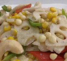 Stir-Fried Three Fresh Ingredients