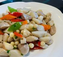 Water Chestnut and Water Shield Stir-fry