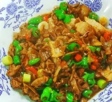 Bamboo Shoots Stir-Fried with Pork