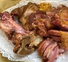 Crispy Braised Pig's Trotter