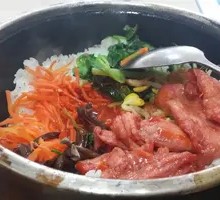 Pork Tenderloin Stone Pot Rice