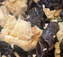 Wood Ear Mushroom Stir-Fried with Eggs
