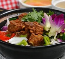 Pork Rib and Chicken Wing Tip Clay Pot Rice