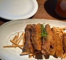 Tom Yum Chicken Wings