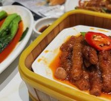 Steamed Chicken Feet in Sauce