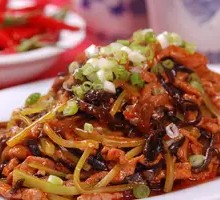 Fish-Flavored Shredded Pork