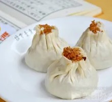 Stuffed Pork and Glutinous Rice Dumplings