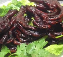 Sauced Duck Feet